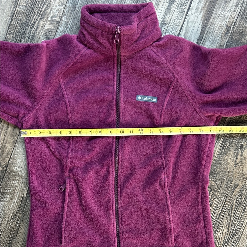 Columbia Fleece Jacket - Picture 10 of 10